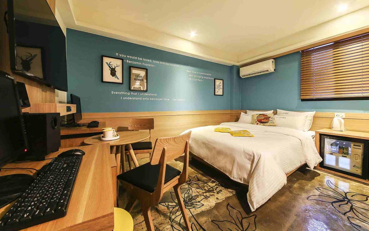 Design Hotel Xym พูชอน ภายนอก รูปภาพ